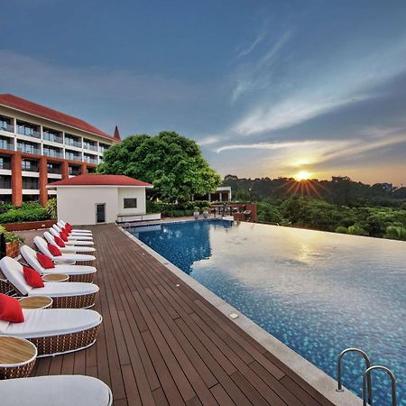 Doubletree By Hilton Goa - Panaji Hotel Exterior foto