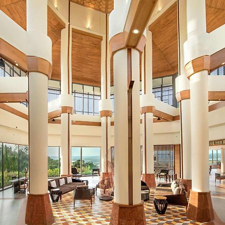 Doubletree By Hilton Goa - Panaji Hotel Exterior foto