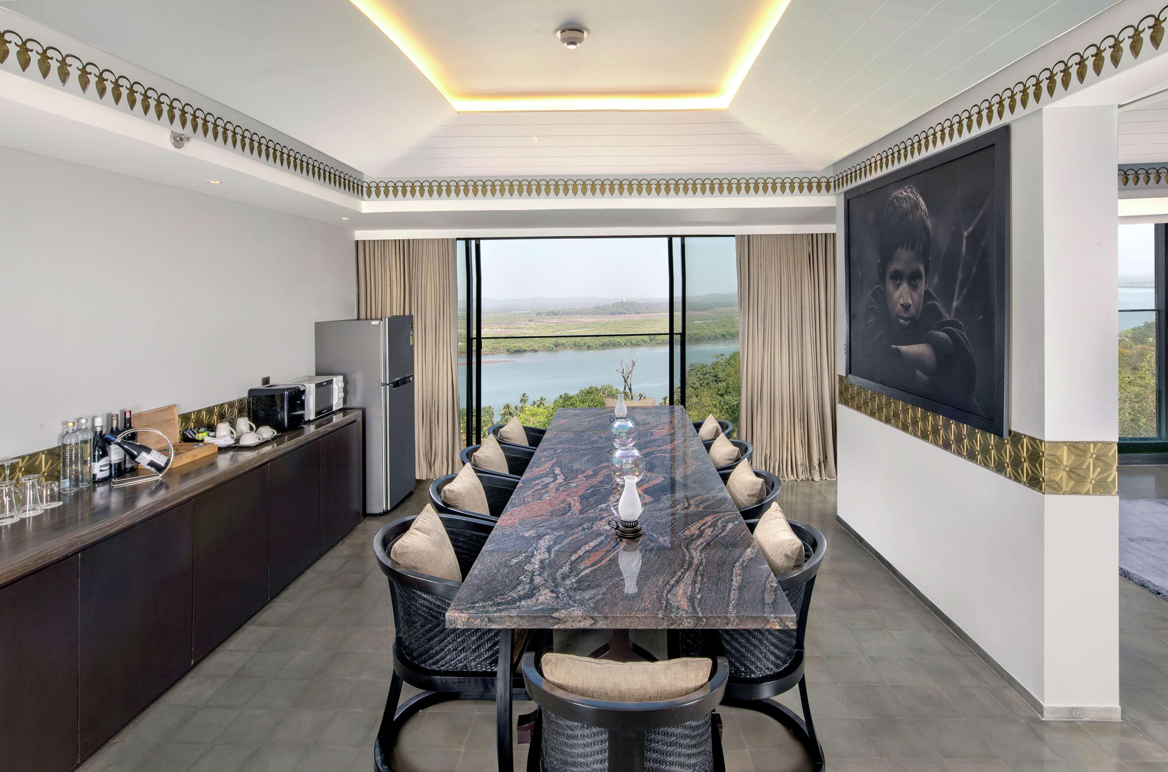 Doubletree By Hilton Goa - Panaji Hotel Exterior foto