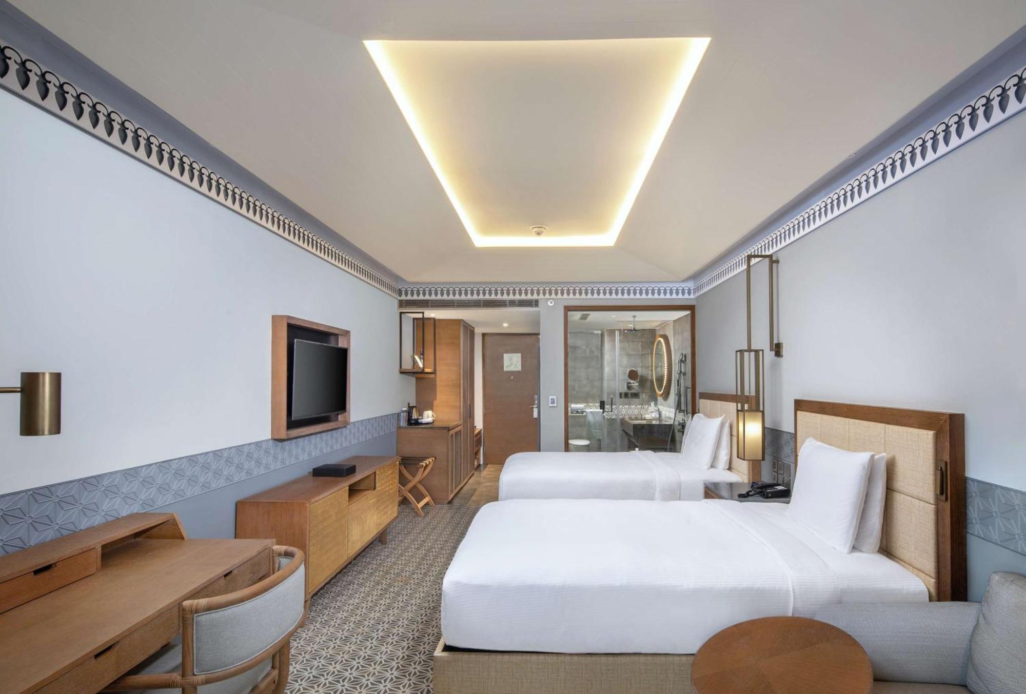 Doubletree By Hilton Goa - Panaji Hotel Exterior foto