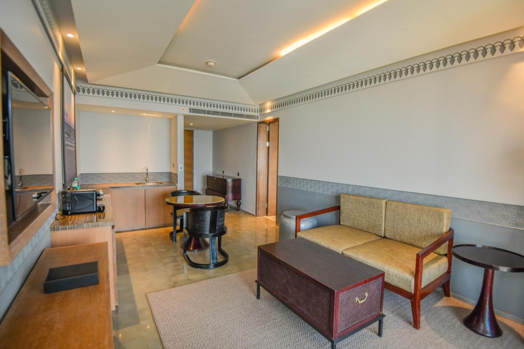 Doubletree By Hilton Goa - Panaji Hotel Exterior foto